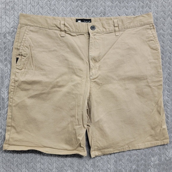 Nike SB Skateboarding Flex Icon‎ Shorts 860142 Mens Size 42 Khaki Tan - Picture 1 of 9